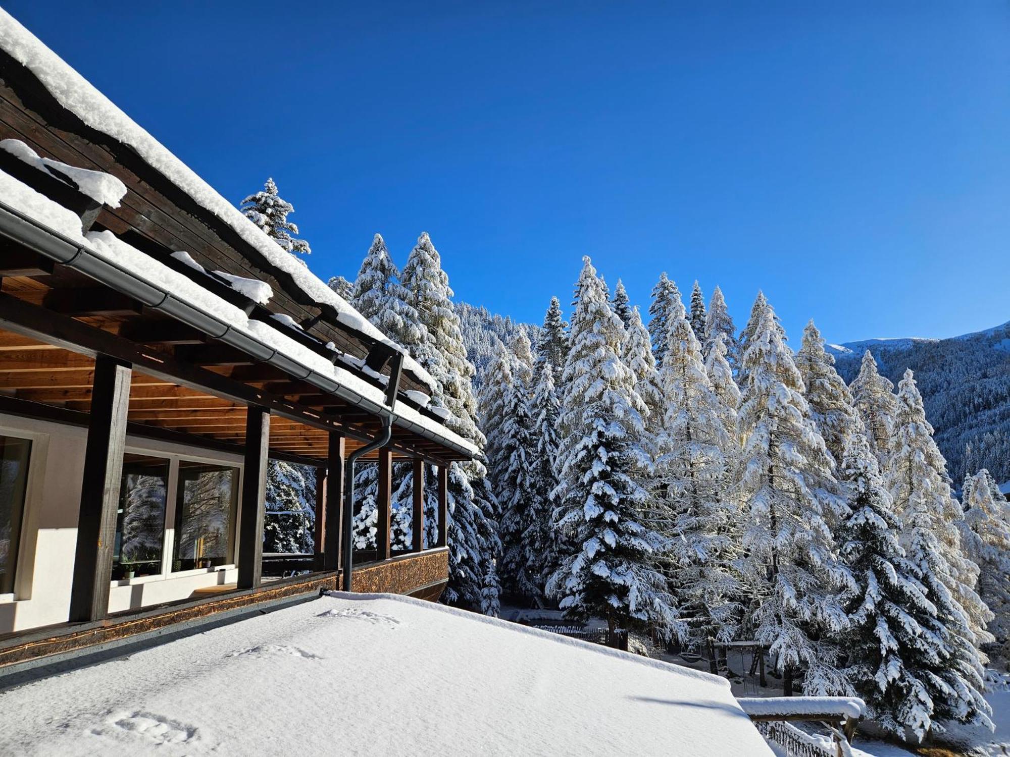 Kinder- Und Familienhotel Nockalm Innerkrems Ngoại thất bức ảnh