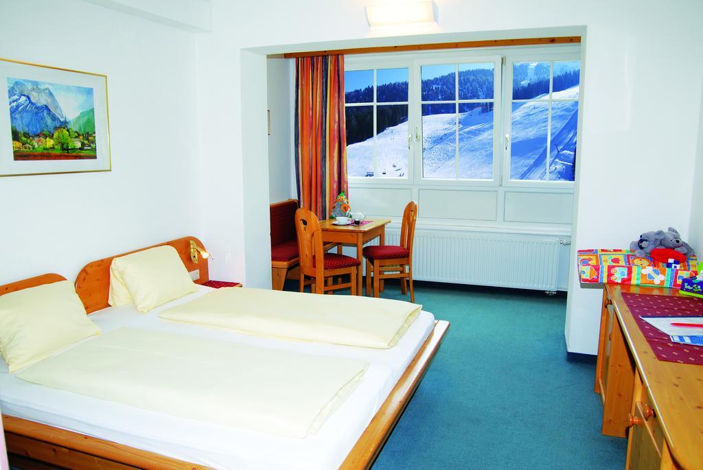 Kinder- Und Familienhotel Nockalm Innerkrems Ngoại thất bức ảnh