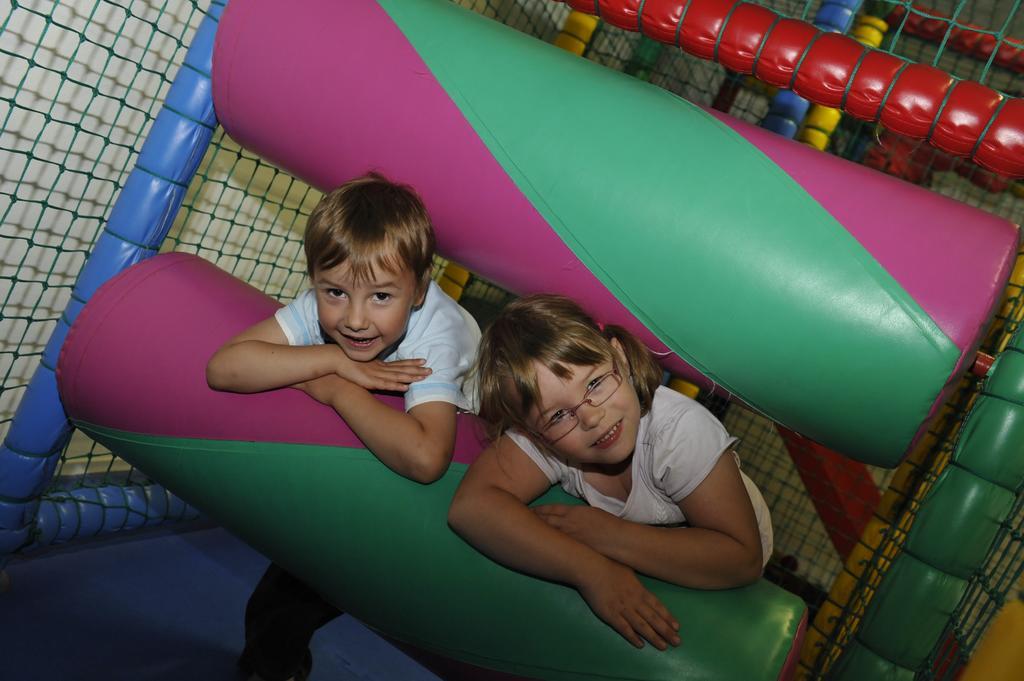 Kinder- Und Familienhotel Nockalm Innerkrems Ngoại thất bức ảnh