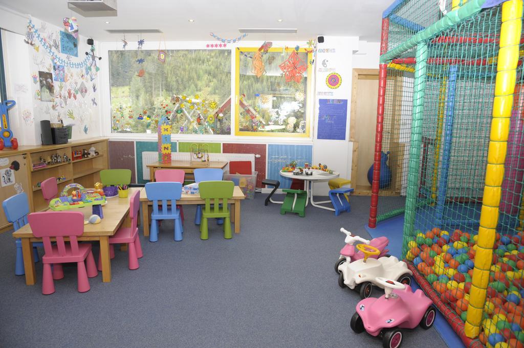 Kinder- Und Familienhotel Nockalm Innerkrems Ngoại thất bức ảnh
